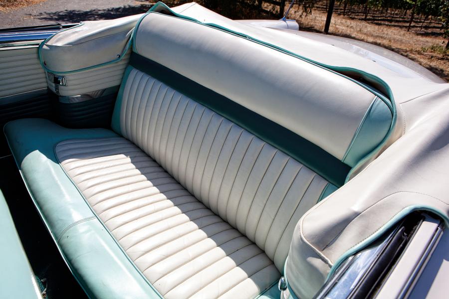  Packard Caribbean Convertible 1955 года  (фото 8 из 86)